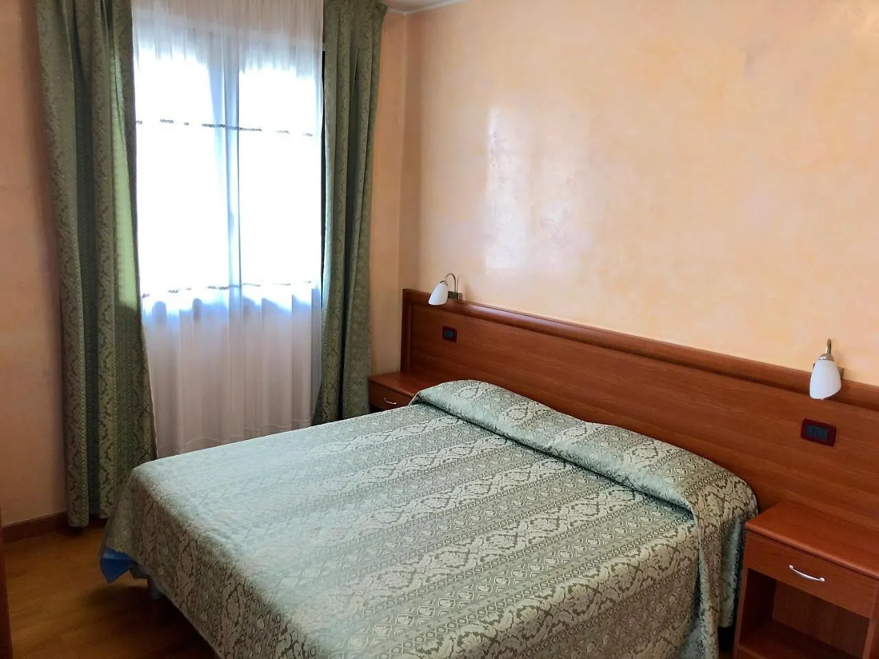 ***  Hotel Ristorante Belvedere Trebaseleghe Italia