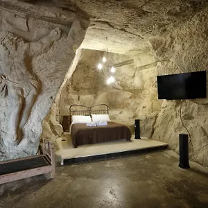 Bed & Breakfast Chez Les Grottes, Longare